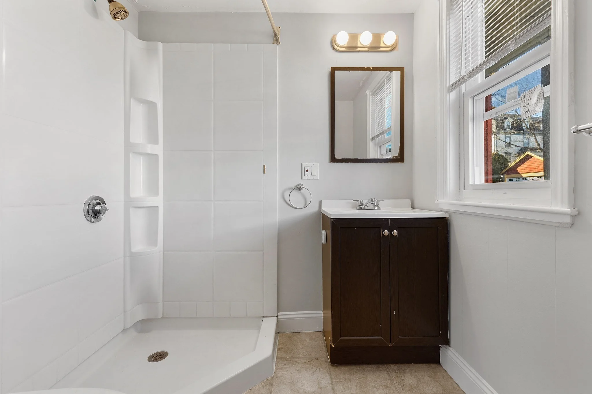 3 bed, 2 bath apartment for rent at 5 Quincy St Unit 1, Arlington — photo 24 of 34