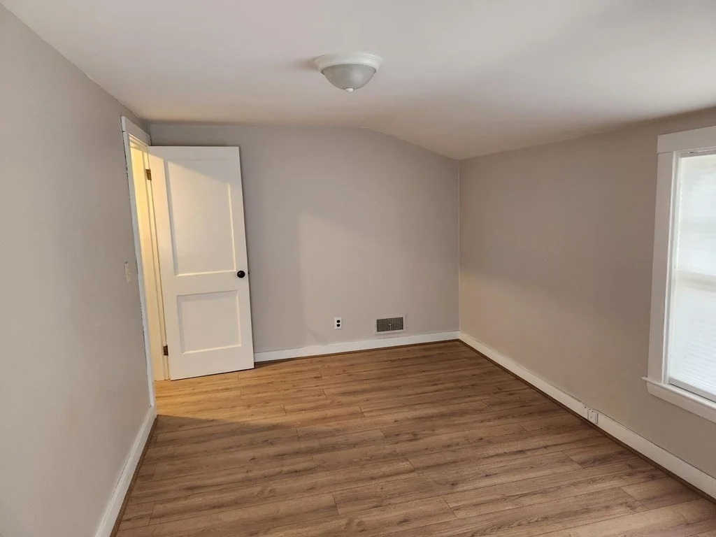 2 bed, 1 bath apartment for rent at 5 Ray St Unit 5, Hopkinton — photo 11 of 15