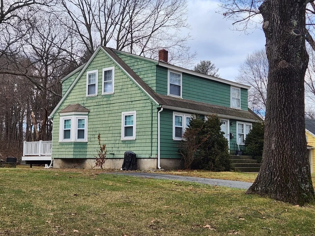 2 bed, 1 bath apartment for rent at 5 Ray St Unit 5, Hopkinton