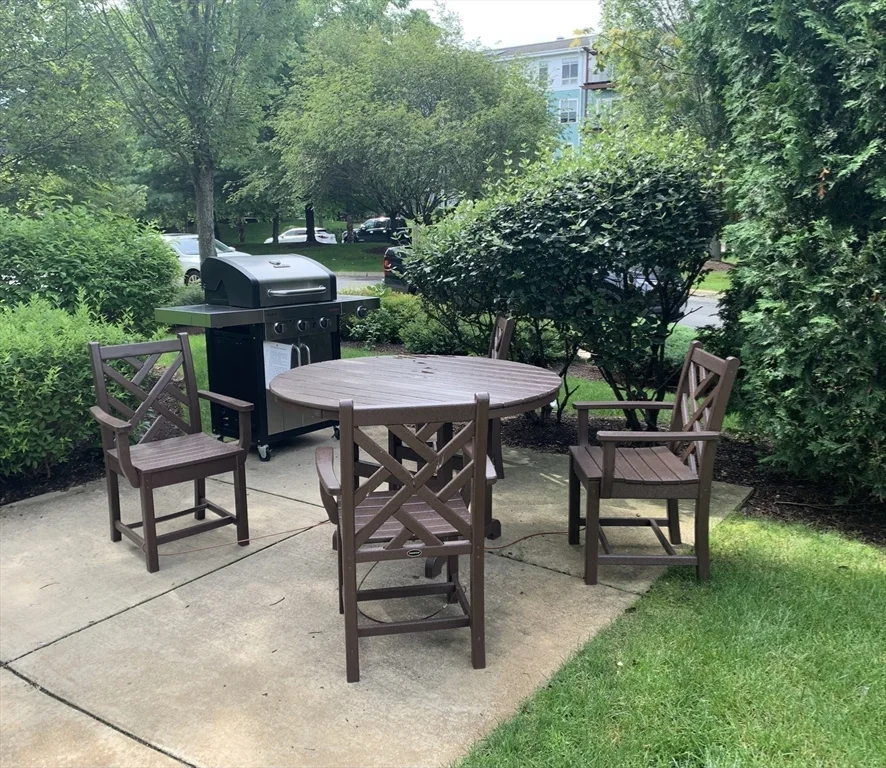 1 bed, 1 bath apartment for rent at 5 Repton Circle Unit 5106, Watertown — photo 11 of 22