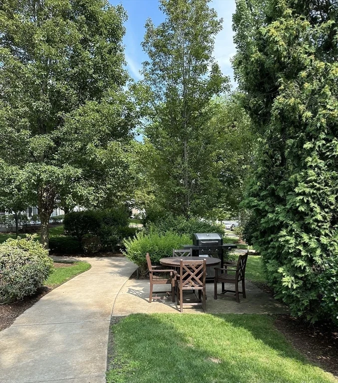 1 bed, 1 bath apartment for rent at 5 Repton Circle Unit 5106, Watertown — photo 12 of 22