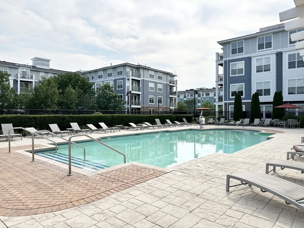 1 bed, 1 bath apartment for rent at 5 Repton Circle Unit 5106, Watertown — photo 22 of 22