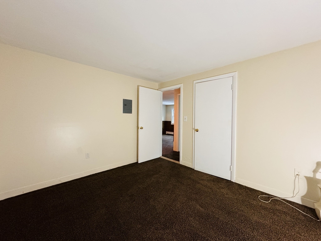 2 bed, 1 bath apartment for rent at 5 Rice Unit 3, Middleboro — photo 11 of 13