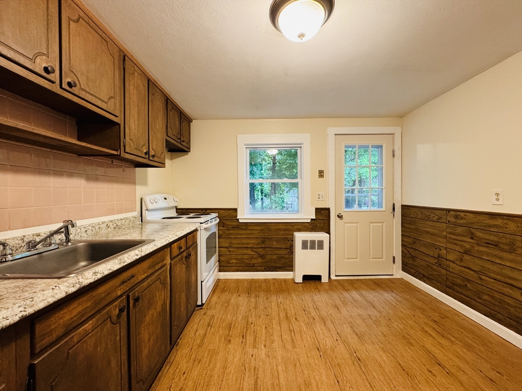 2 bed, 1 bath apartment for rent at 5 Rice Unit 3, Middleboro — photo 2 of 13