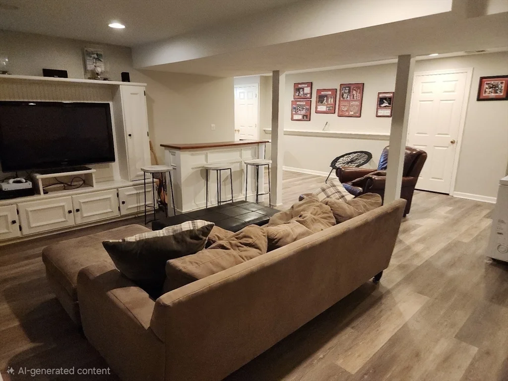 4 bed, 2 bath apartment for rent at 5 Robin Dr Unit 5, Grafton — photo 16 of 29
