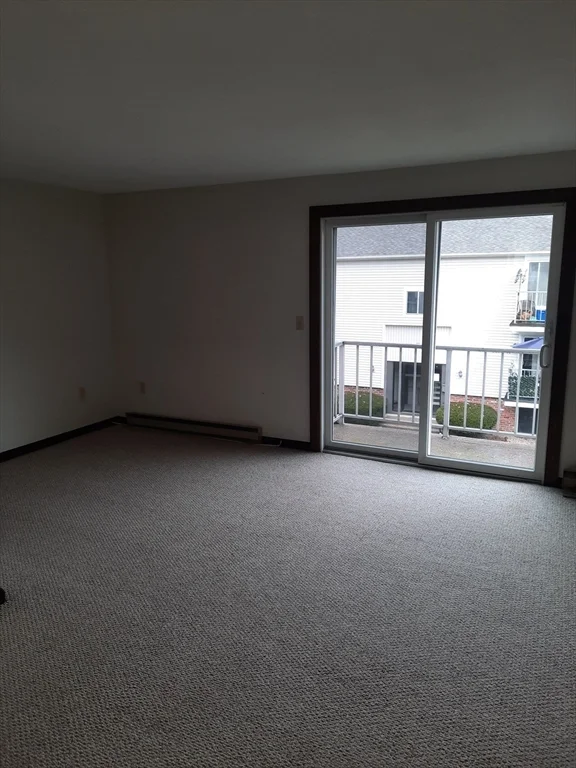 2 bed, 1 bath apartment for rent at 5 Royal Dane Dr Unit 45, Marshfield — photo 2 of 5
