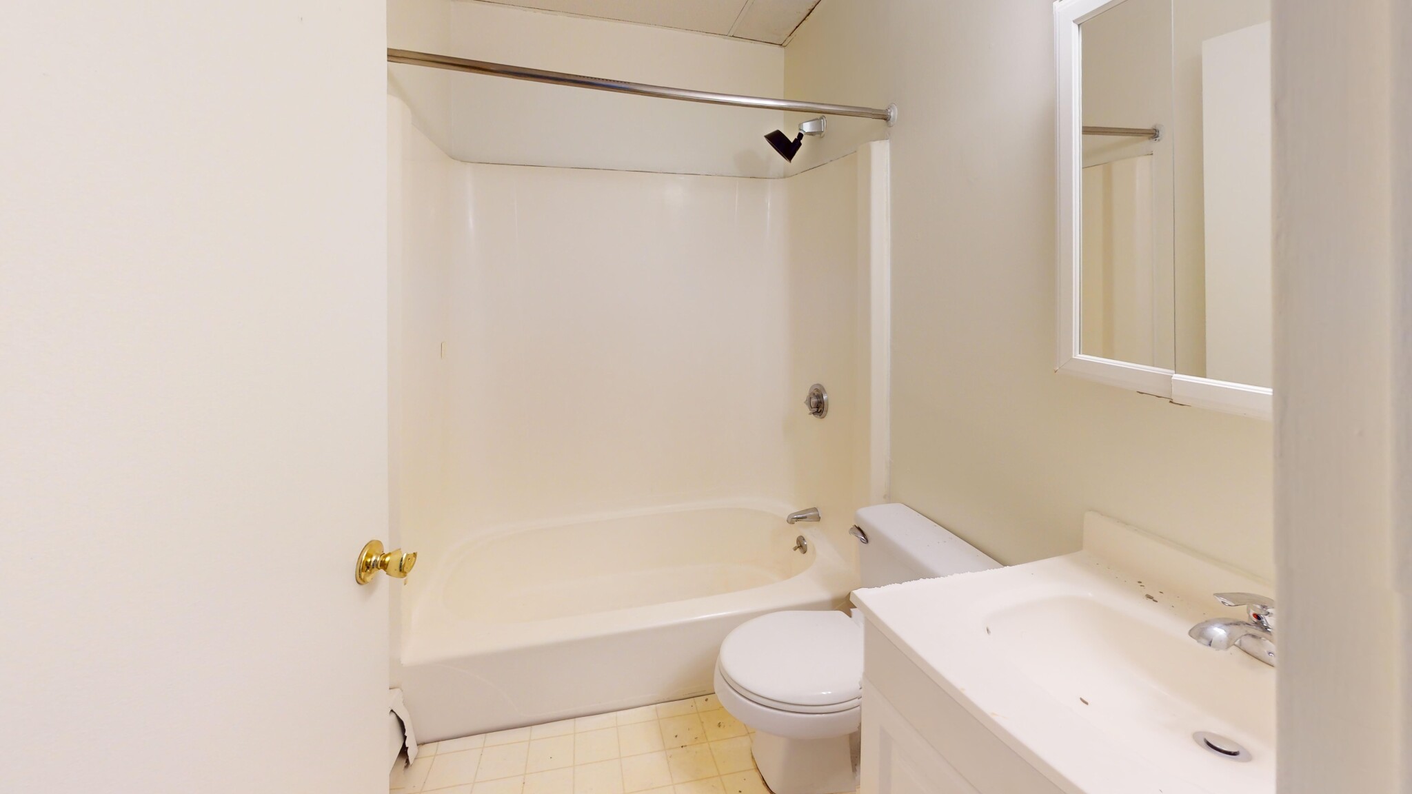 Studio bed, 1 bath apartment for rent at 5 Royce Rd Unit 25, Allston — photo 8 of 13