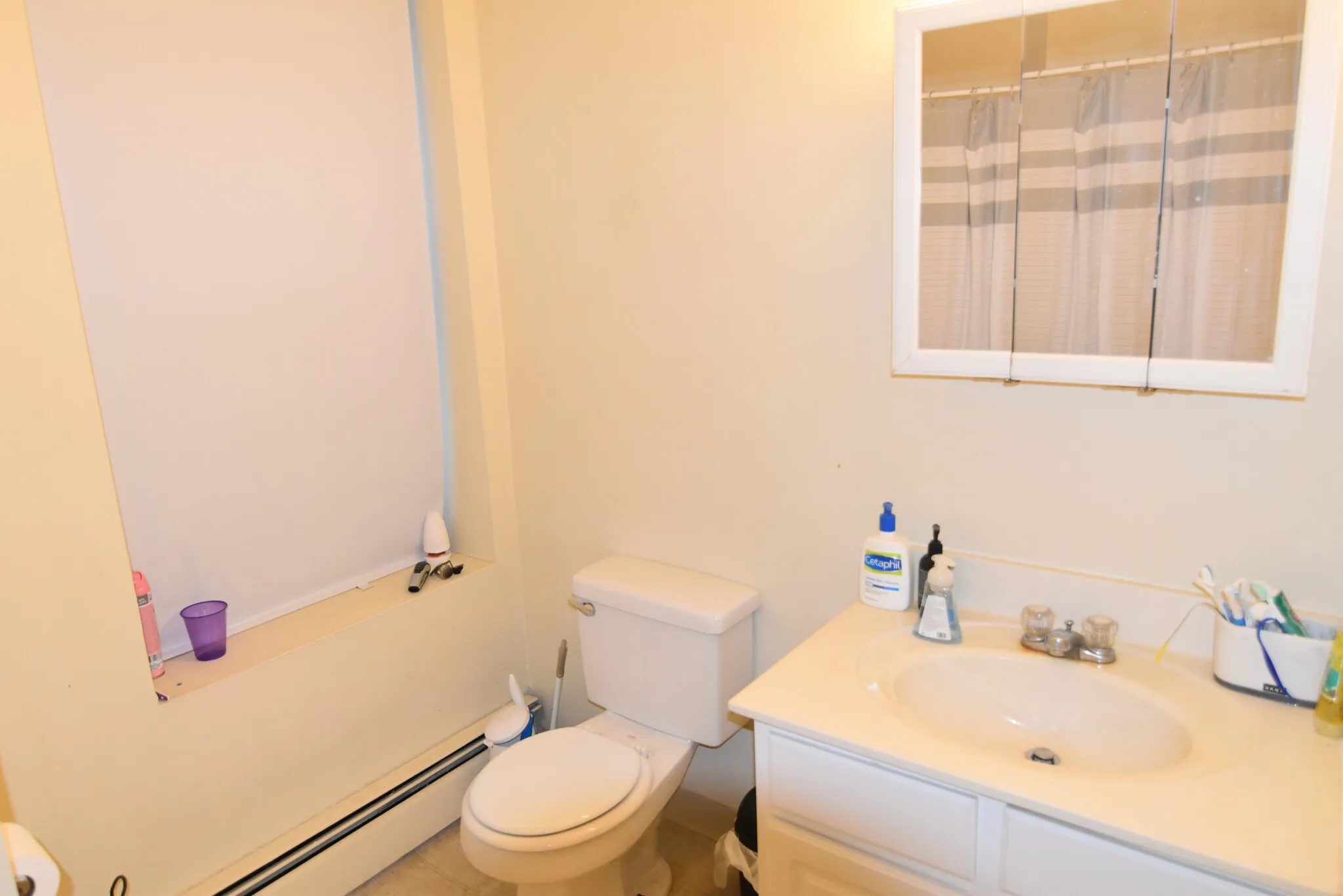 2 bed, 1 bath apartment for rent at 5 Royce Rd Unit 3, Allston — photo 6 of 16
