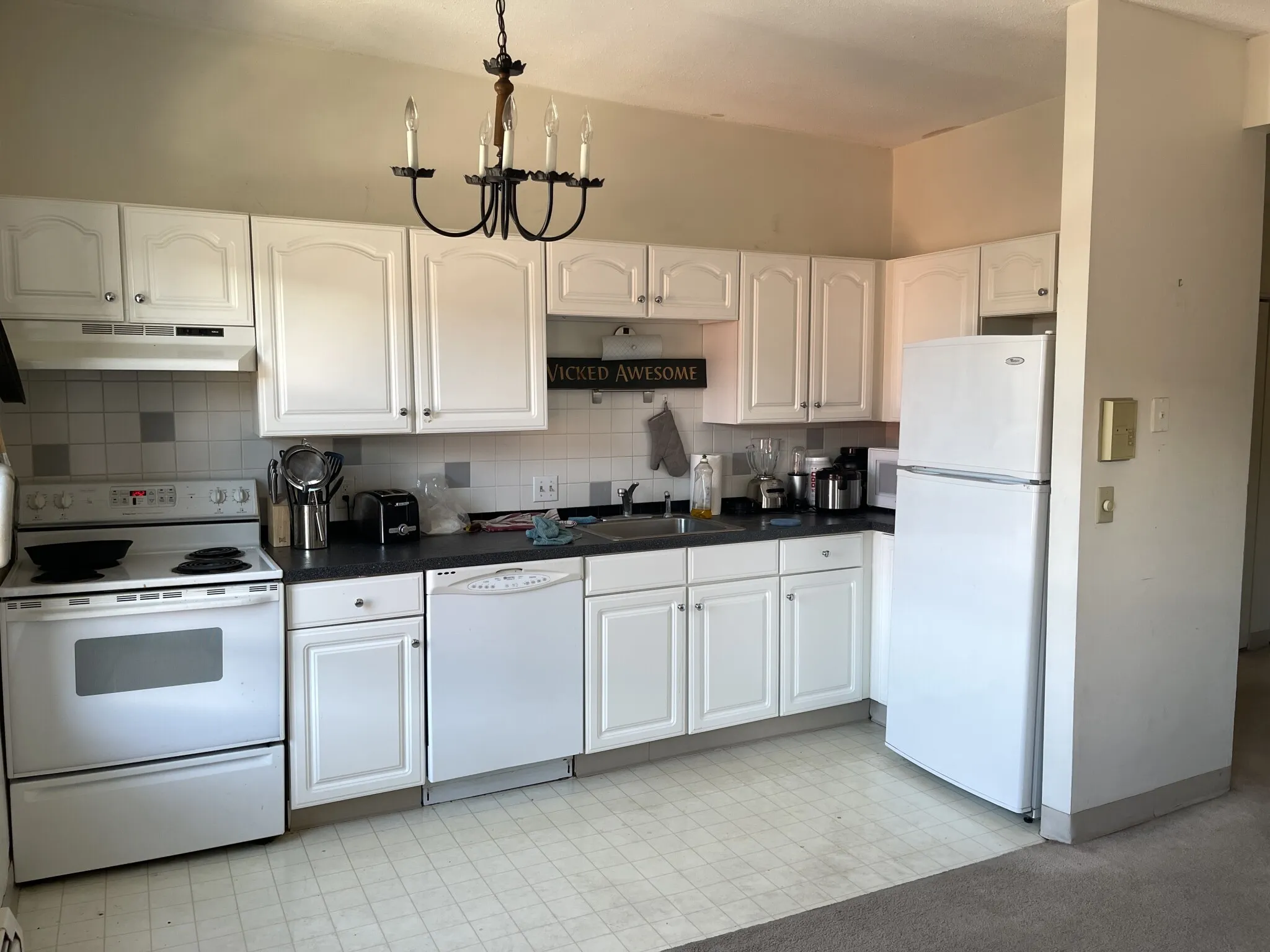 2 bed, 1 bath apartment for rent at 5 Royce Rd Unit 41, Allston — photo 2 of 17