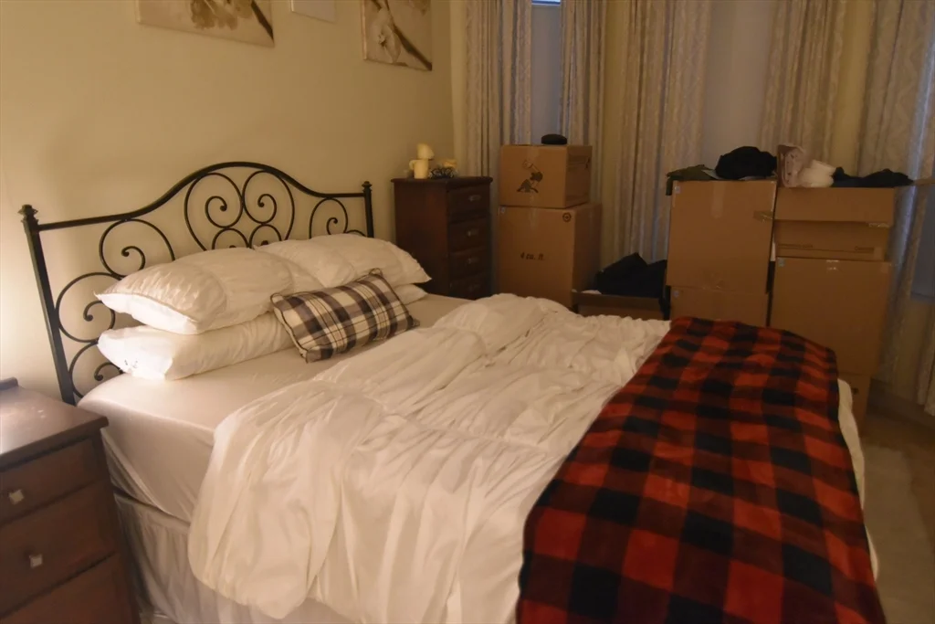 1 bed, 1 bath apartment for rent at 5 Royce Rd Unit 6, Allston — photo 15 of 16