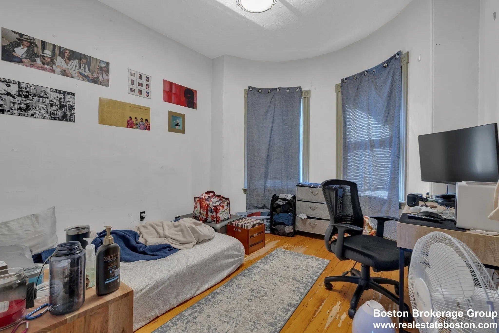 6 bed, 2 bath apartment for rent at 5 Sachem St Unit 3, Mission Hill — photo 6 of 21