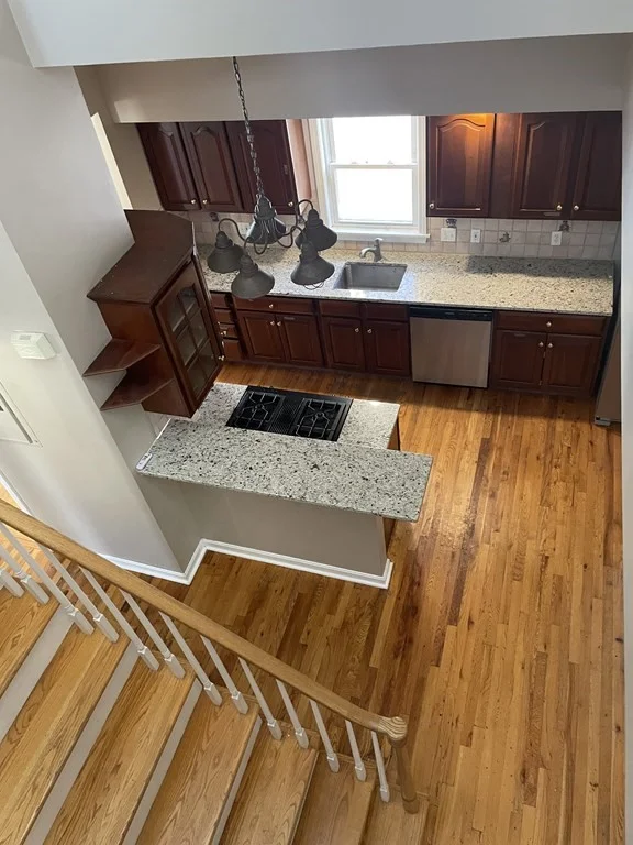 3 bed, 2 bath apartment for rent at 5 Sargent St Unit 2, North Cambridge — photo 7 of 9