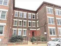 3 bed, 1 bath apartment for rent at 5 Saybrook Unit 1, Brighton — photo 1 of 7