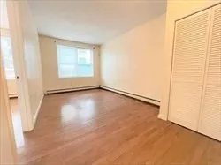 3 bed, 1 bath apartment for rent at 5 Saybrook Unit 1, Brighton — photo 4 of 7