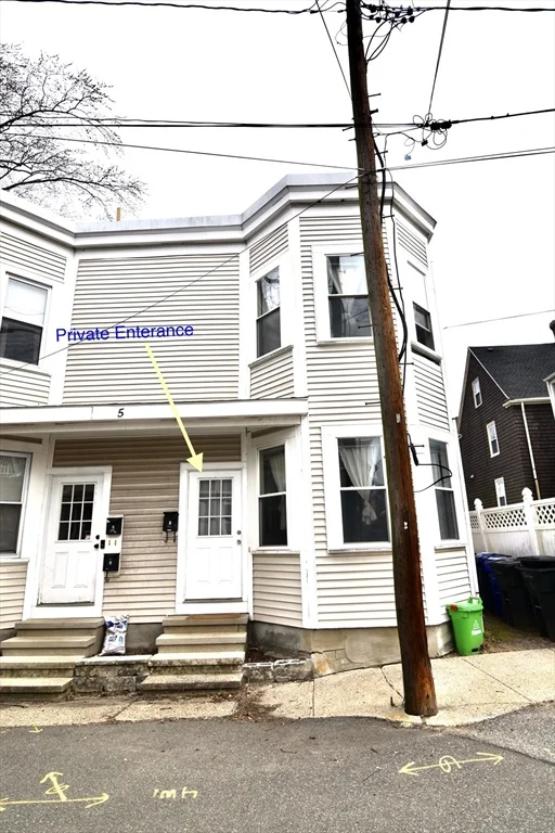 2 bed, 1 bath apartment for rent at 5 Sea View Ter Unit 3, Dorchester — photo 15 of 16