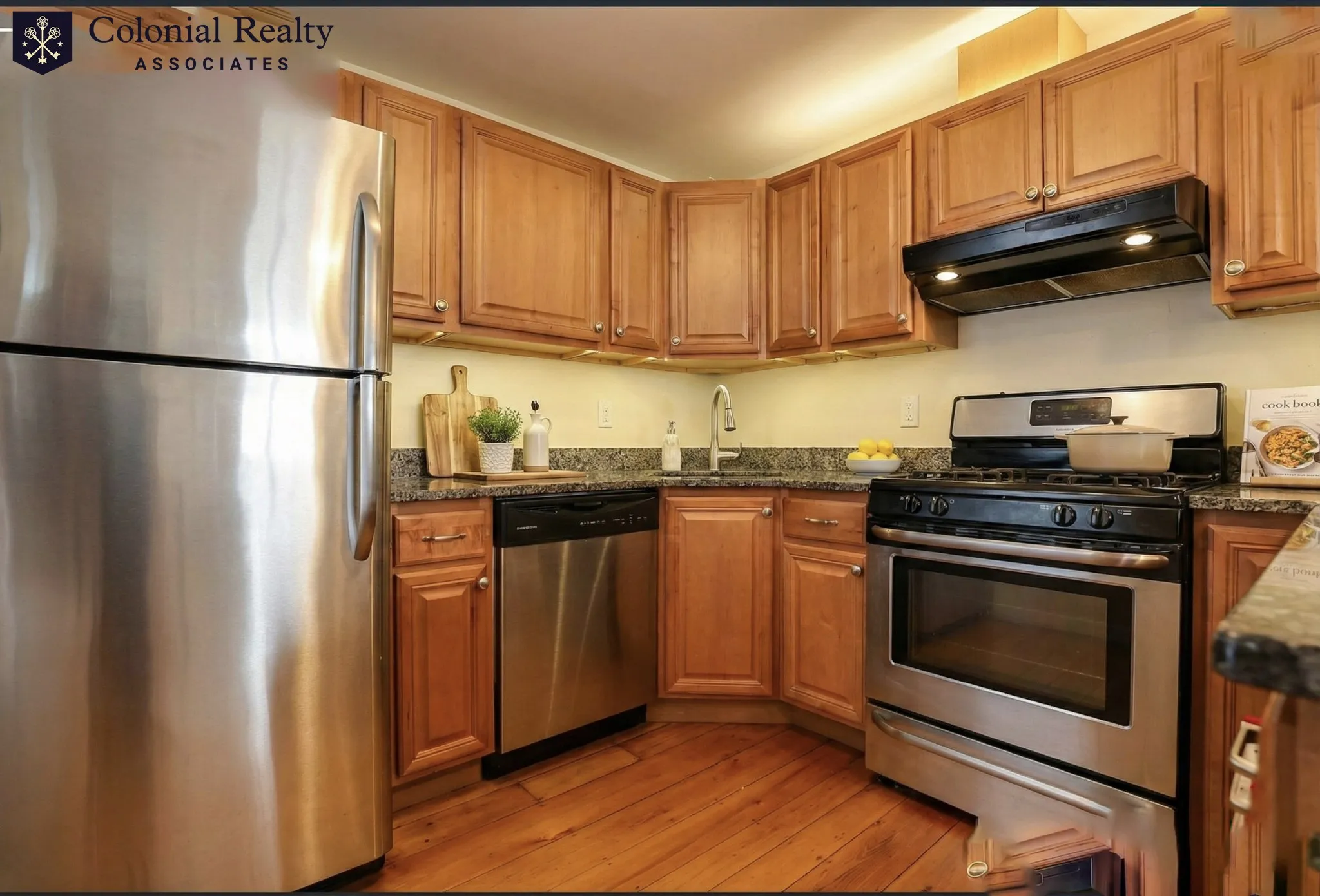 3 bed, 2 bath apartment for rent at 5 Smythe St Unit 03, Boylston Street — photo 7 of 8
