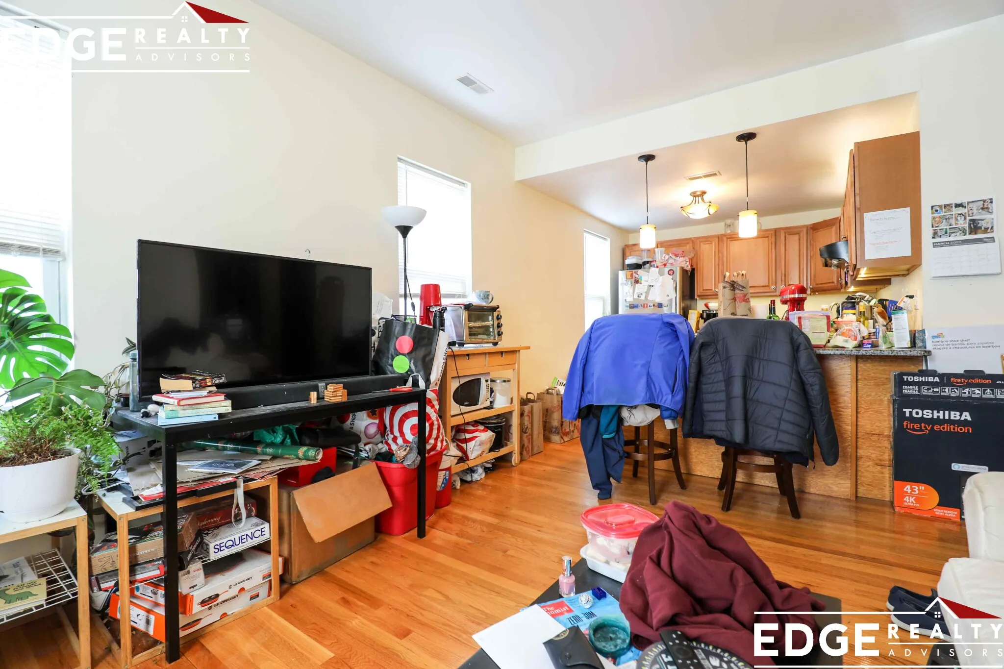 3 bed, 2 bath apartment for rent at 5 Smythe St Unit 3, Boylston Street — photo 4 of 11