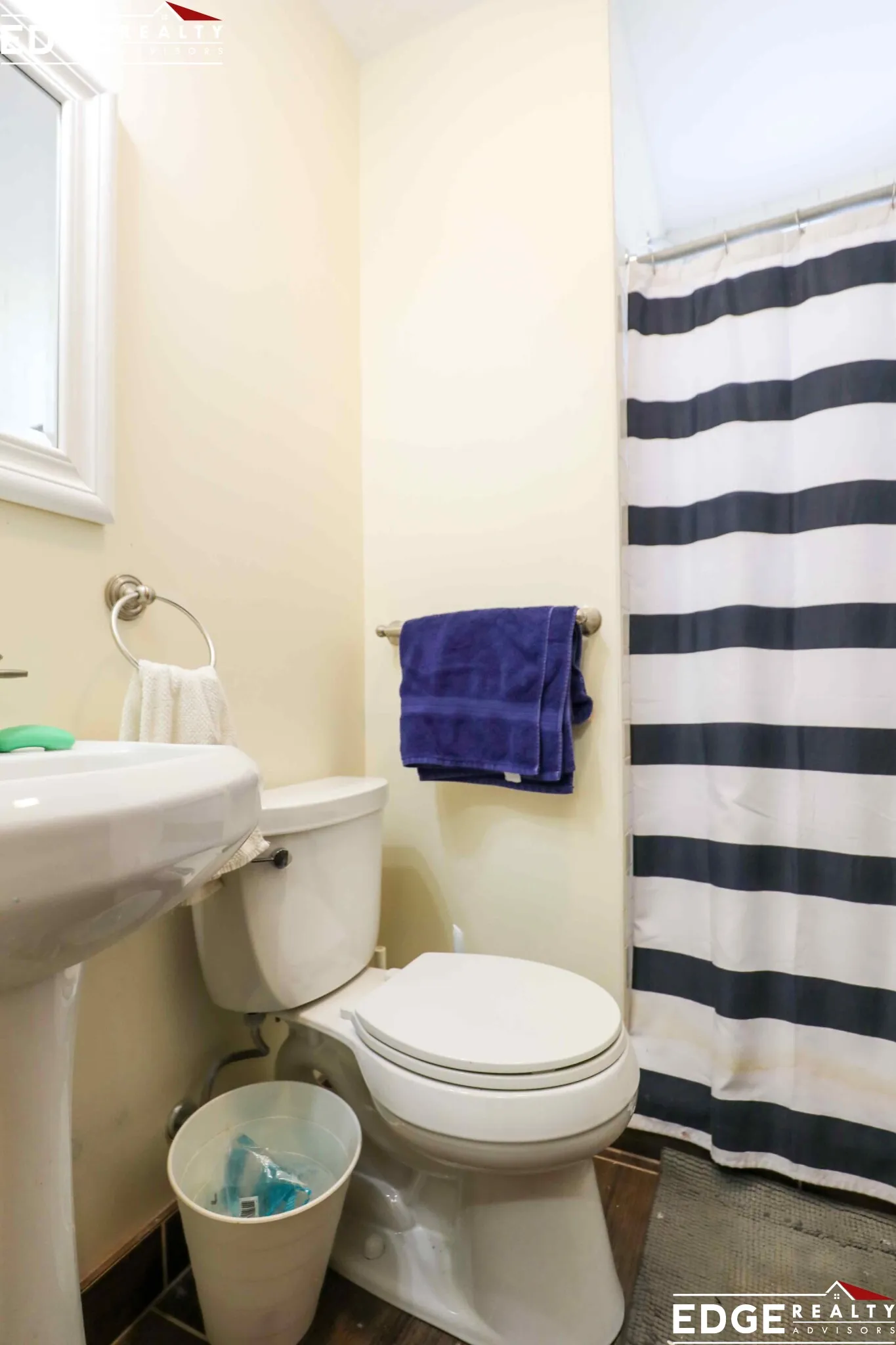 3 bed, 2 bath apartment for rent at 5 Smythe St Unit 3, Boylston Street — photo 8 of 11