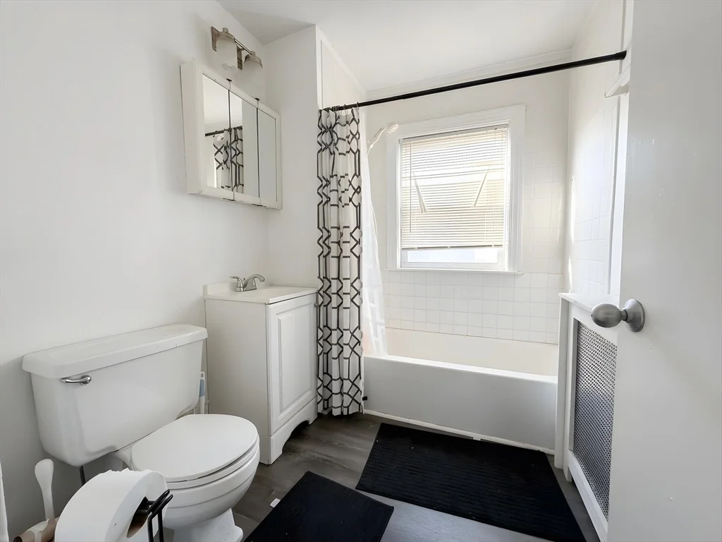 5 bed, 2 bath apartment for rent at 5 Sorrento St Unit 2, Allston — photo 3 of 13