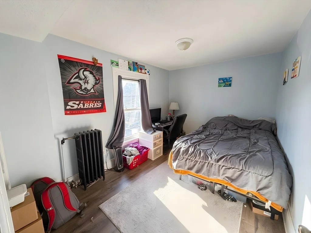 5 bed, 2 bath apartment for rent at 5 Sorrento St Unit 2, Allston — photo 13 of 13