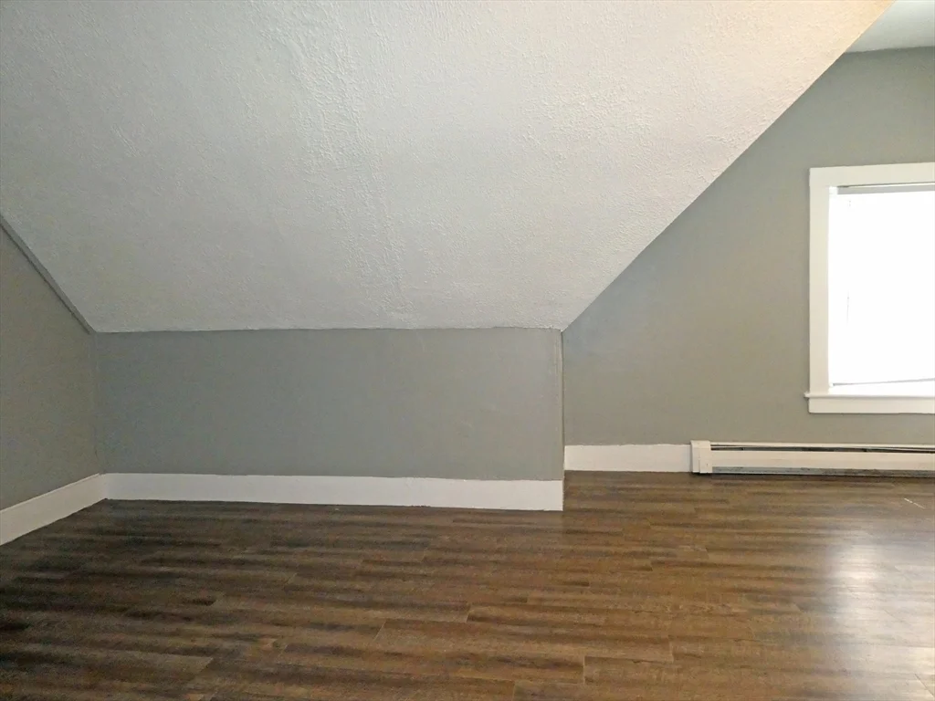 2 bed, 1 bath apartment for rent at 5 Southwick St Unit 3, Middleboro — photo 6 of 18