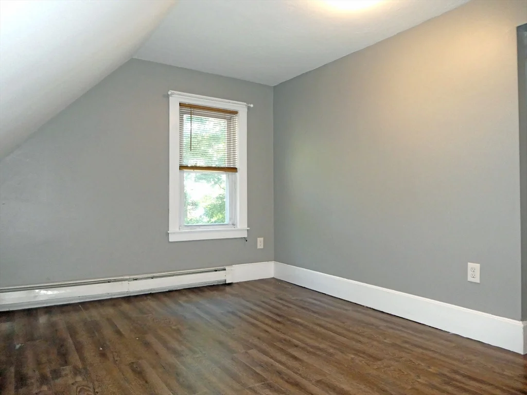 2 bed, 1 bath apartment for rent at 5 Southwick St Unit 3, Middleboro — photo 8 of 18