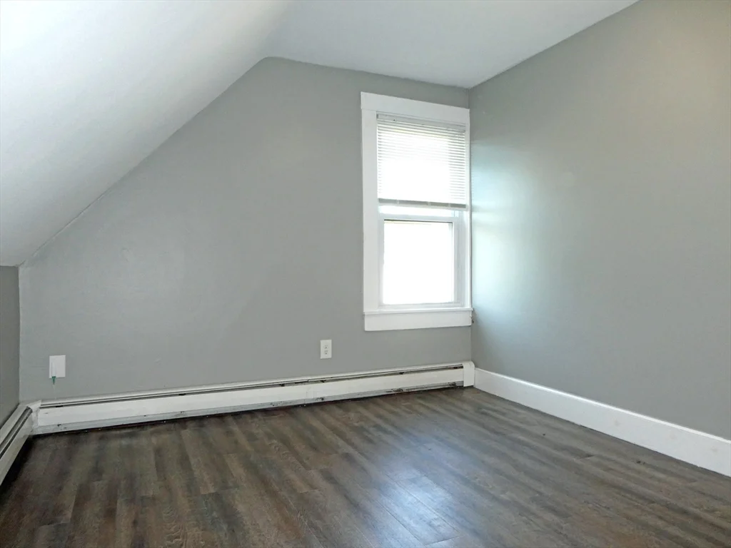 2 bed, 1 bath apartment for rent at 5 Southwick St Unit 3, Middleboro — photo 11 of 18