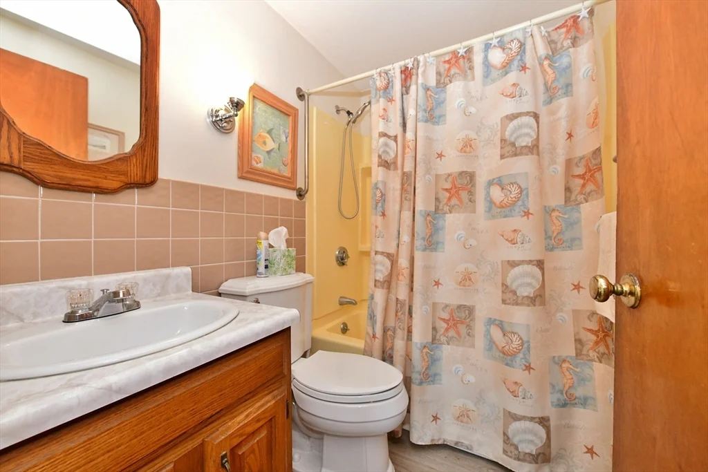 2 bed, 2 bath apartment for rent at 5 Spindrift Ln Unit WINTER, Gray Gables — photo 29 of 34