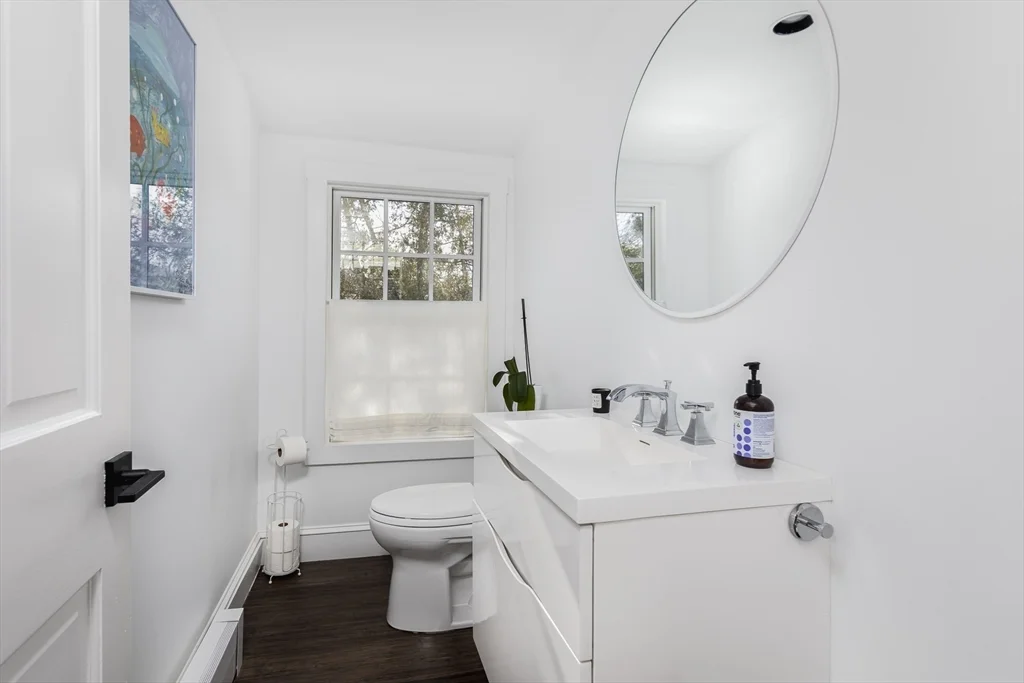 2 bed, 2 bath apartment for rent at 5 Stacey Ct Unit 2, Marblehead — photo 10 of 21