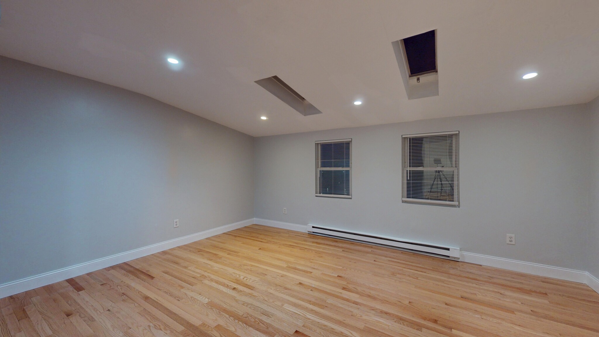 5 bed, 2 bath apartment for rent at 5 Stafford St Unit 2, Roxbury — photo 19 of 21
