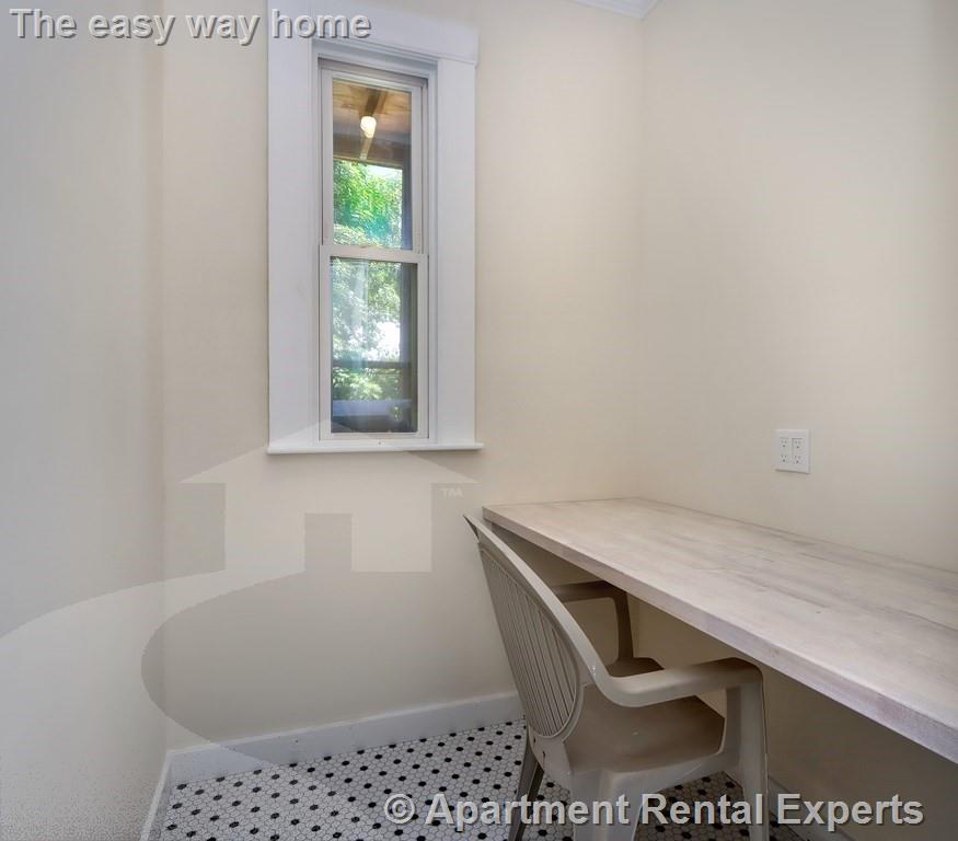 2 bed, 1 bath apartment for rent at 5 Stanford Ter, Porter Square — photo 13 of 20