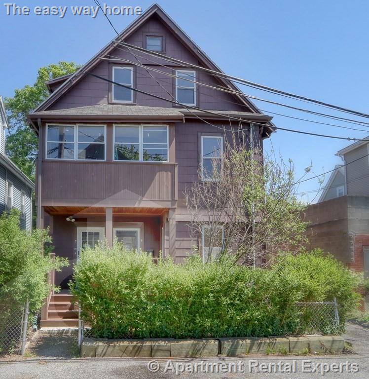 2 bed, 1 bath apartment for rent at 5 Stanford Ter, Porter Square — photo 16 of 20