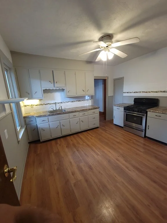 3 bed, 1 bath apartment for rent at 5 Stockton St Unit 1, Dorchester — photo 6 of 14