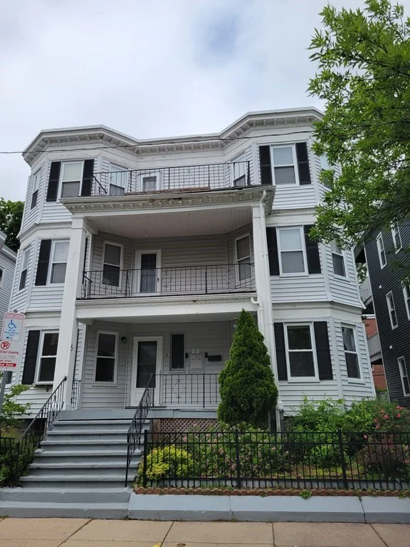 3 bed, 1 bath apartment for rent at 5 Stockton St Unit 1, Dorchester — photo 1 of 14