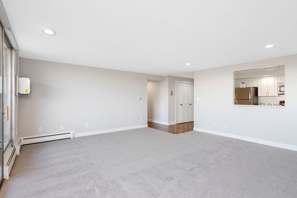 1 bed, 1 bath apartment for rent at 5 Stonehill Dr Unit 5G, Stoneham — photo 5 of 10