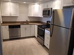 1 bed, 1 bath apartment for rent at 5 Stonehill Dr Unit 5G, Stoneham — photo 3 of 10