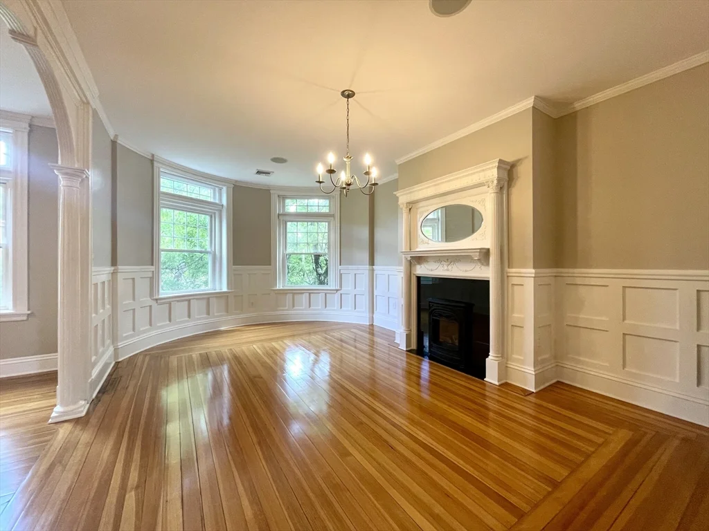 3 bed, 2 bath apartment for rent at 5 Strathmore Rd Unit 3, Brookline
