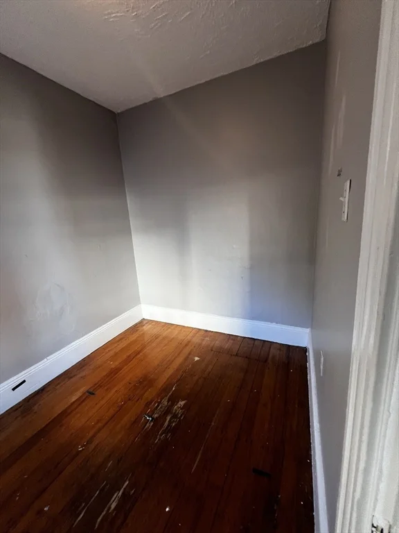 3 bed, 1 bath apartment for rent at 5 Sunset St Unit 2, Mission Hill — photo 9 of 11