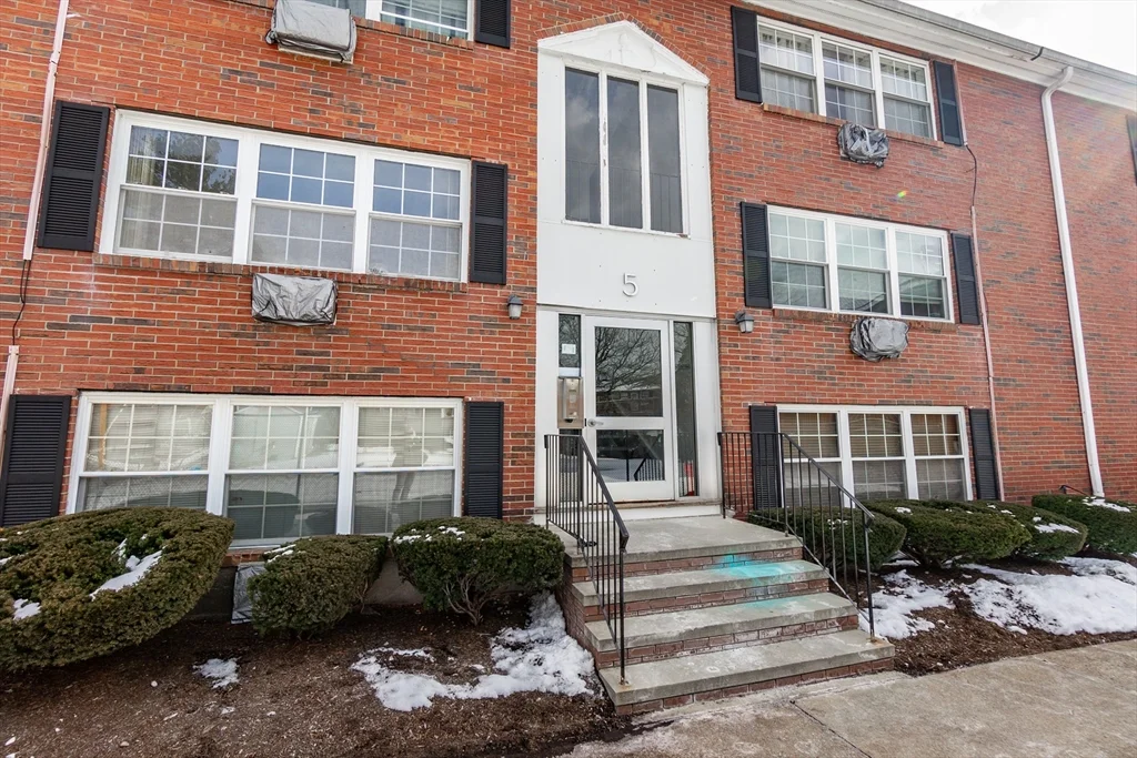 1 bed, 1 bath apartment for rent at 5 Tara Dr Unit 6, Weymouth — photo 24 of 24