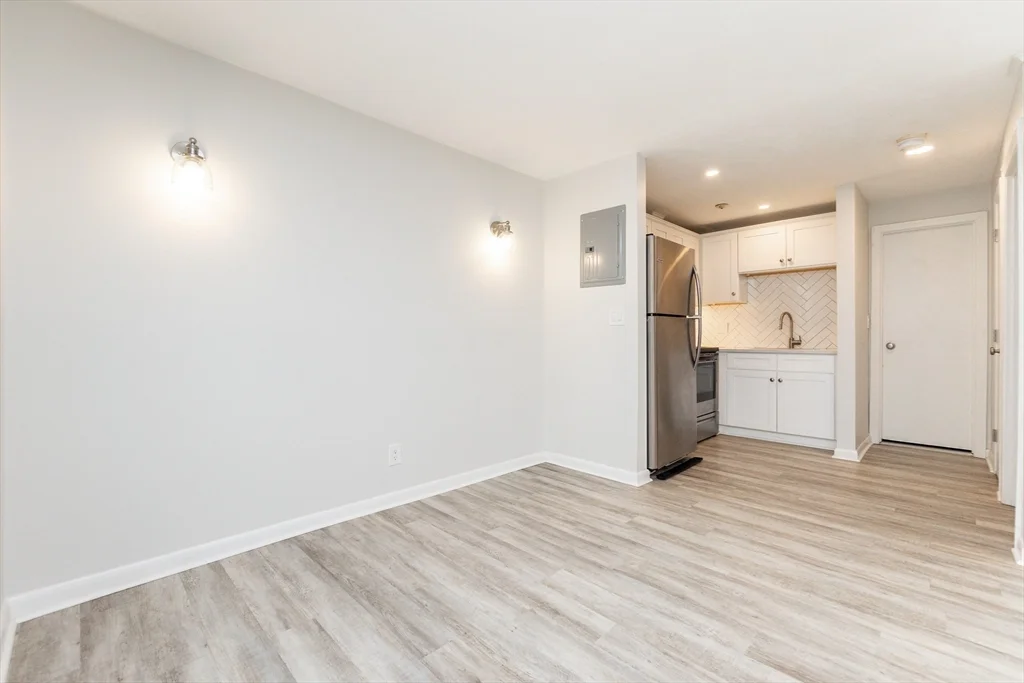 1 bed, 1 bath apartment for rent at 5 Tara Dr Unit 6, Weymouth — photo 18 of 24