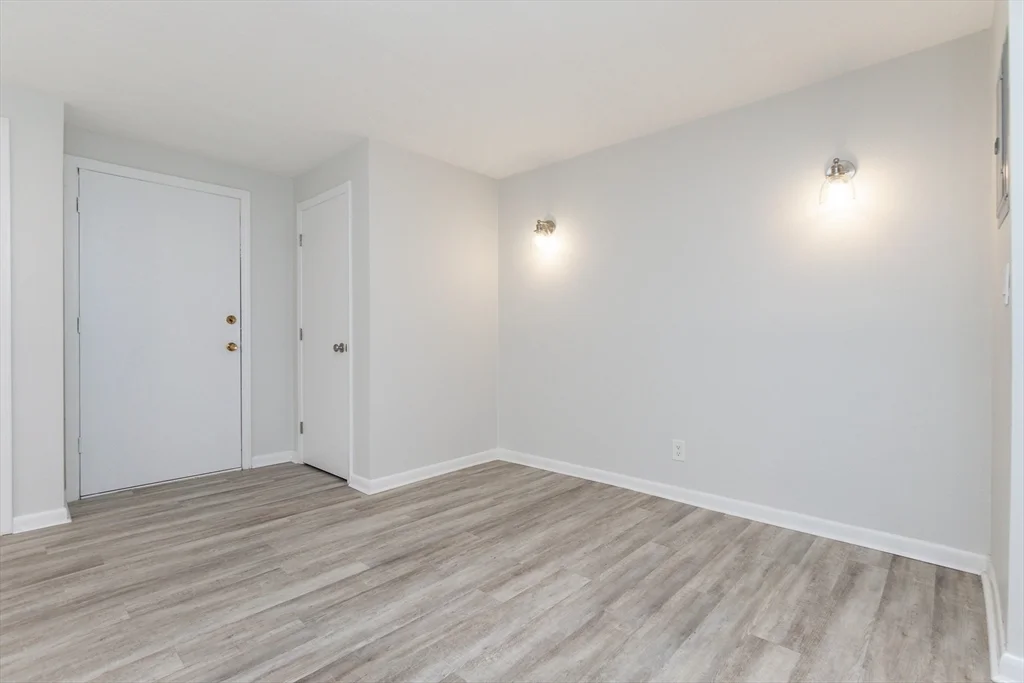 1 bed, 1 bath apartment for rent at 5 Tara Dr Unit 6, Weymouth — photo 20 of 24