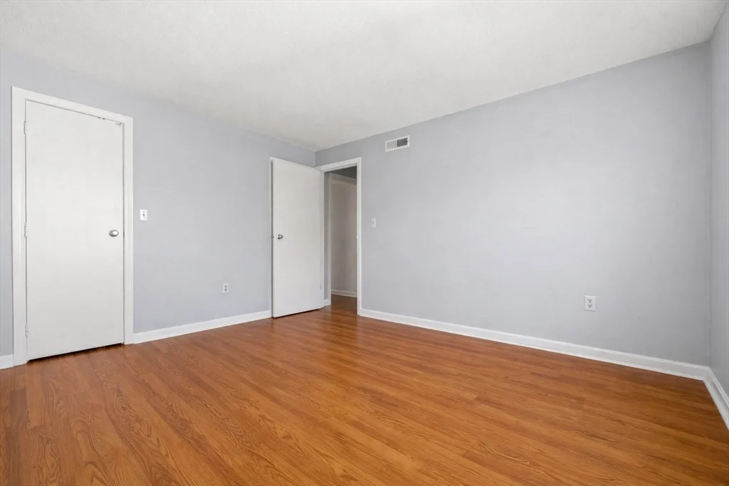 2 bed, 1 bath apartment for rent at 5 Thoreau Ct Unit 21, Natick — photo 12 of 25