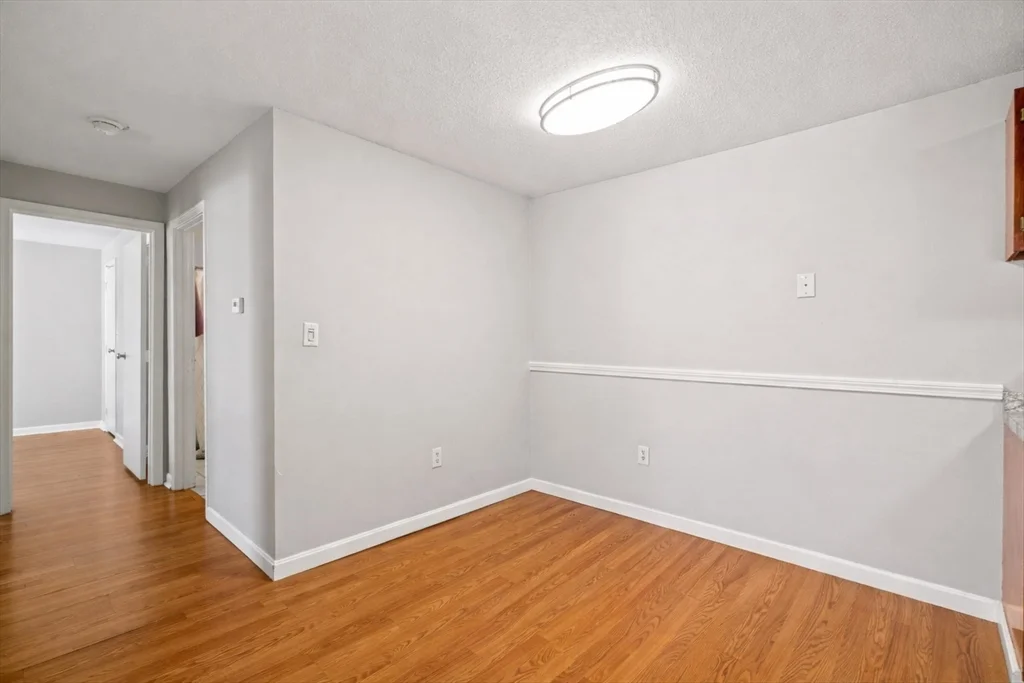 2 bed, 1 bath apartment for rent at 5 Thoreau Ct Unit 21, Natick — photo 7 of 25