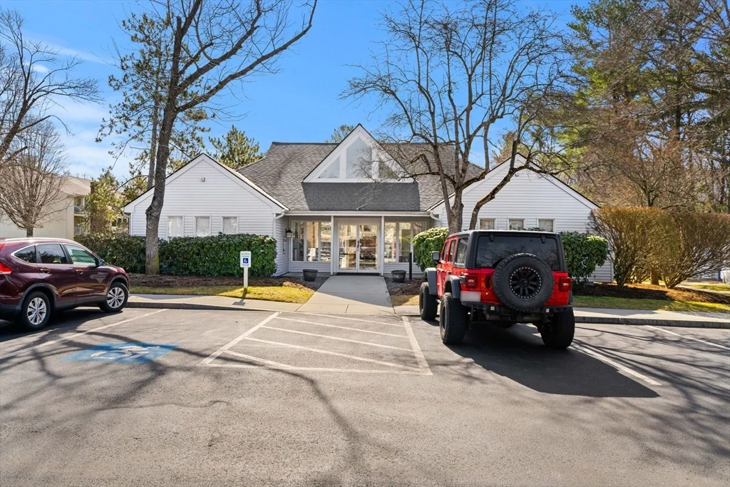 2 bed, 1 bath apartment for rent at 5 Thoreau Ct Unit 21, Natick — photo 21 of 25