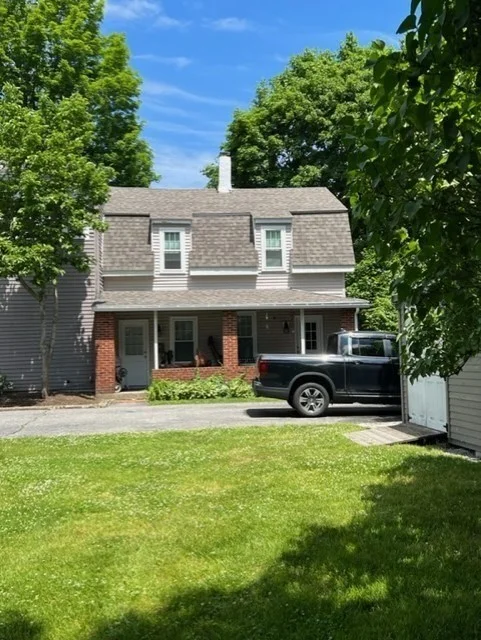 3 bed, 1 bath apartment for rent at 5 Tibbetts St Unit R, Natick — photo 2 of 11