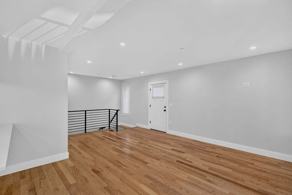 3 bed, 3 bath apartment for rent at 5 Tovar St Unit 1R, Dorchester — photo 6 of 22