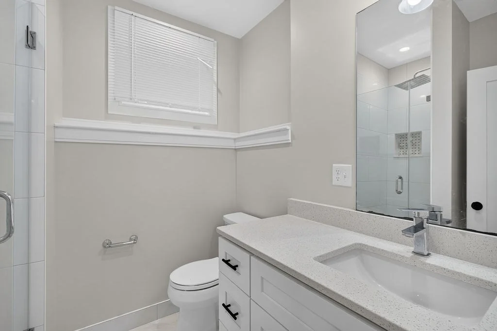 3 bed, 3 bath apartment for rent at 5 Tovar St Unit 1R, Dorchester — photo 20 of 22