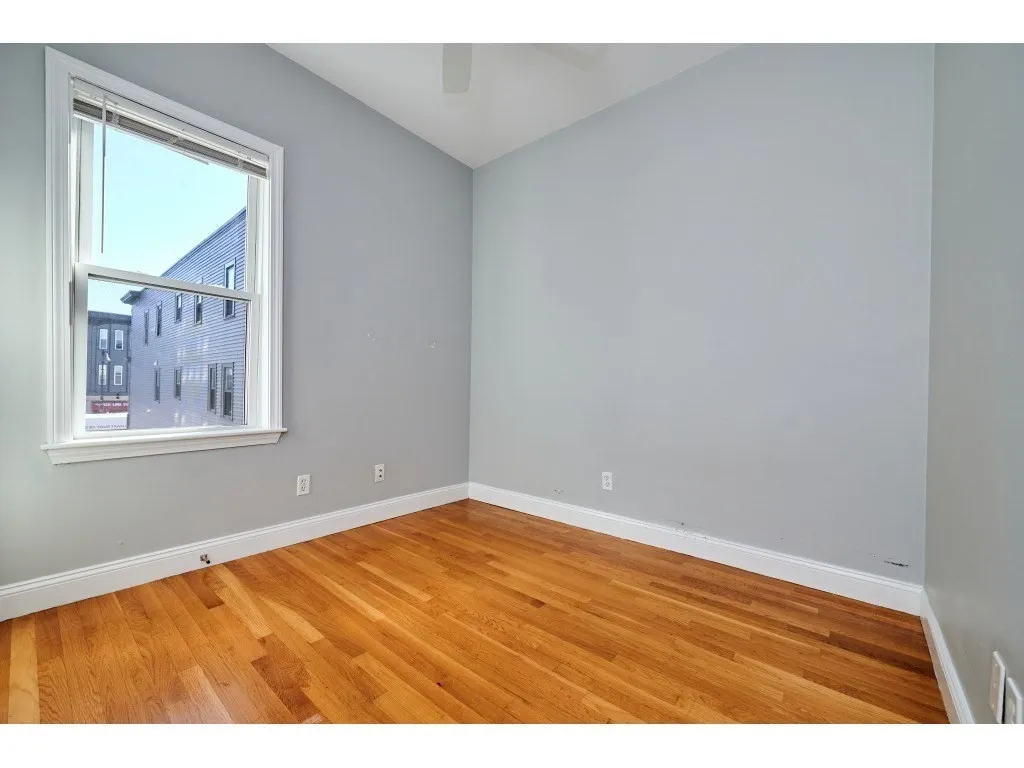 3 bed, 1 bath apartment for rent at 5 Transit St Unit 2, South Boston — photo 6 of 14