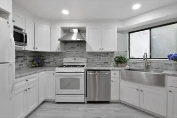 2 bed, 2 bath apartment for rent at 5 Treetop Park Unit 5, Westborough — photo 5 of 32