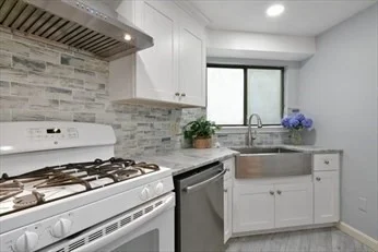 2 bed, 2 bath apartment for rent at 5 Treetop Park Unit 5, Westborough — photo 8 of 32
